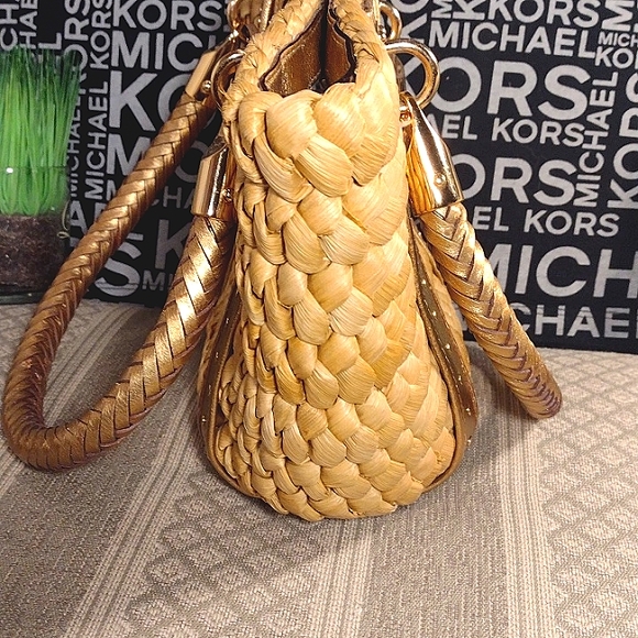 MICHAEL Michael Kors Wicker & leather Studded Sachel - Picture 5 of 16